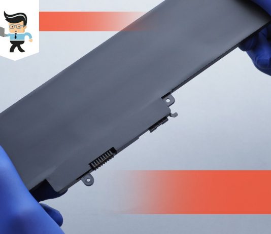 Manually charging your laptops battery